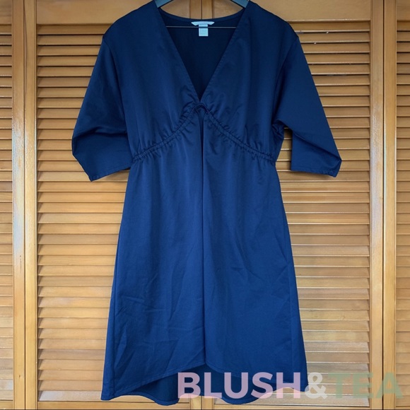H&M Dresses & Skirts - Navy Blue H&M Dress H&M Dresses & Skirts - Navy Blue H&M Dress